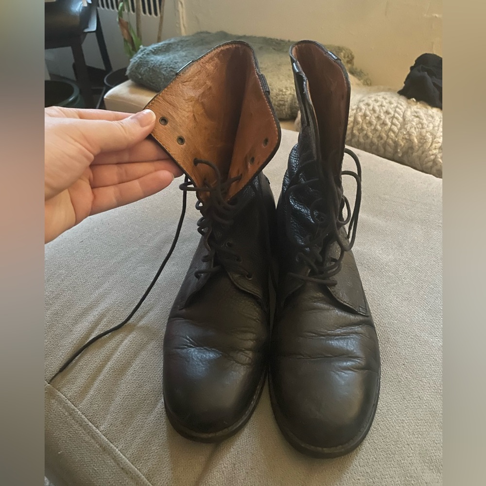 Madewell authentic leather lace up boots size 11